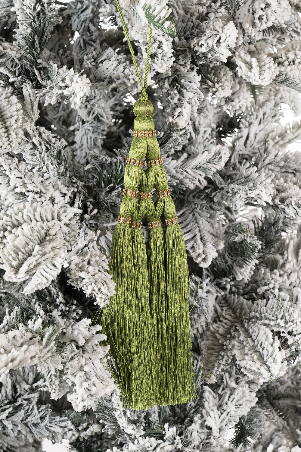 16208